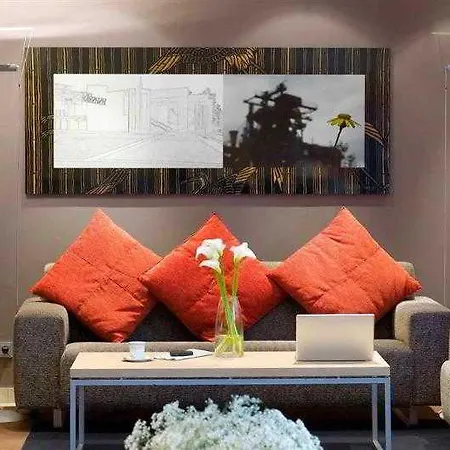 酒店 杜斯堡美居酒店 4*