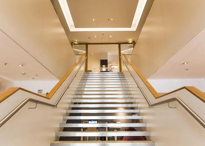 杜斯堡美居酒店 酒店 4*