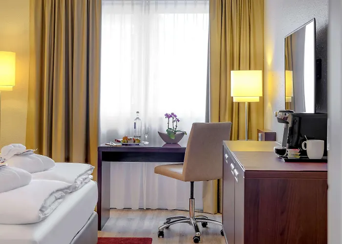 杜斯堡美居酒店 酒店 4*