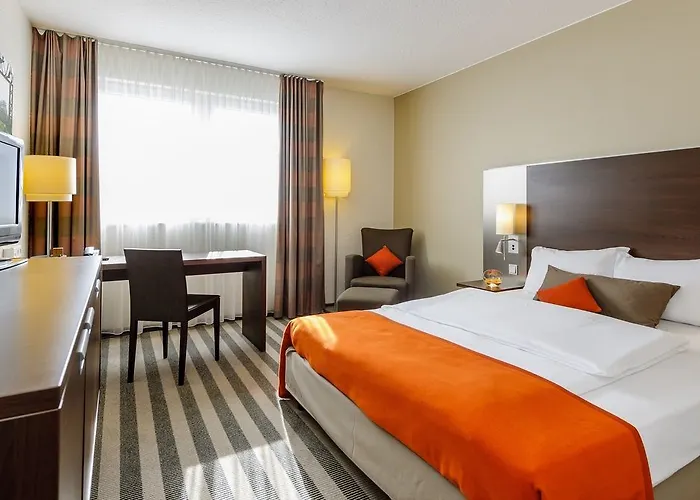 杜斯堡美居酒店 酒店 4*